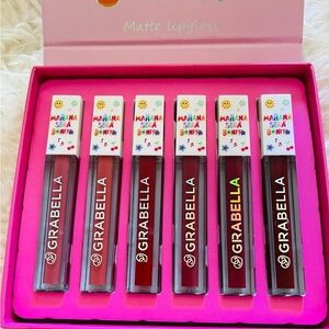 NWT set of 6 beautiful matte lipgloss